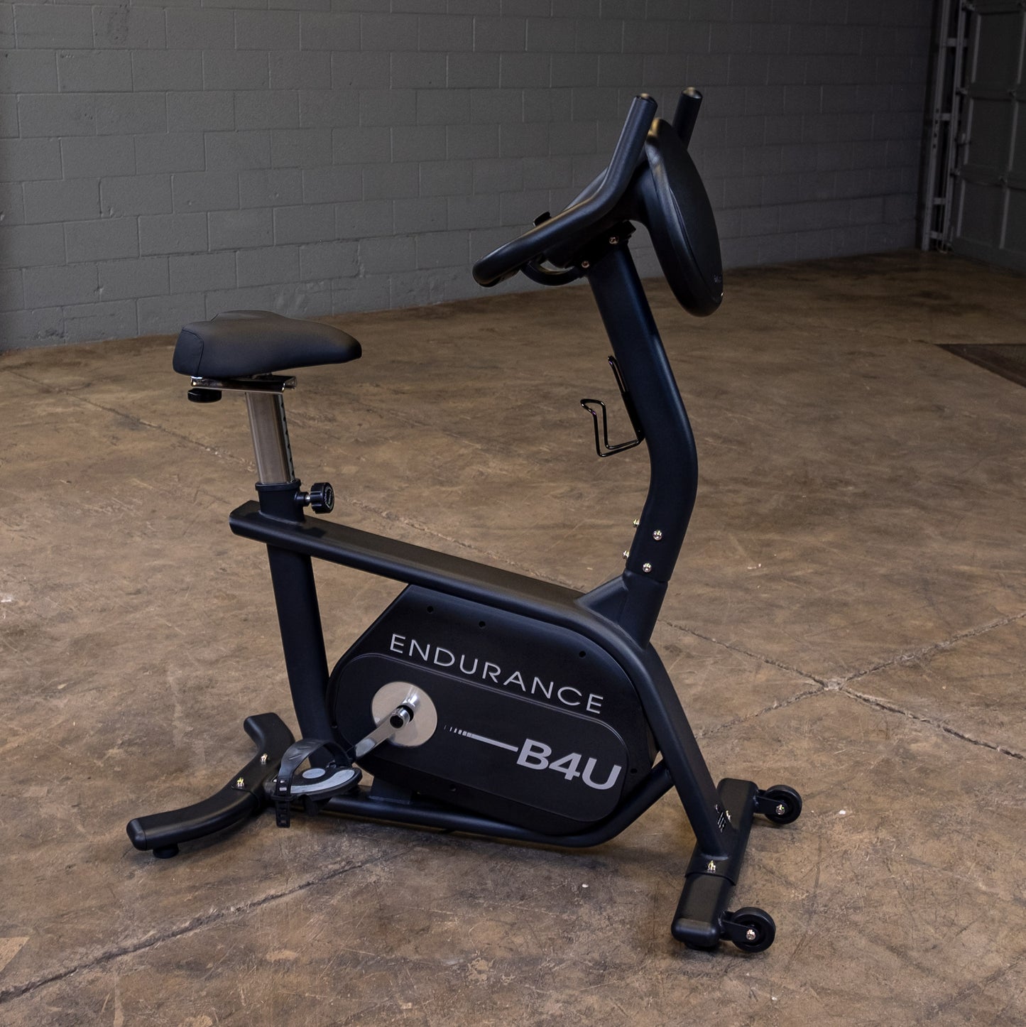 Body-Solid Endurance Upright Bike B4UB