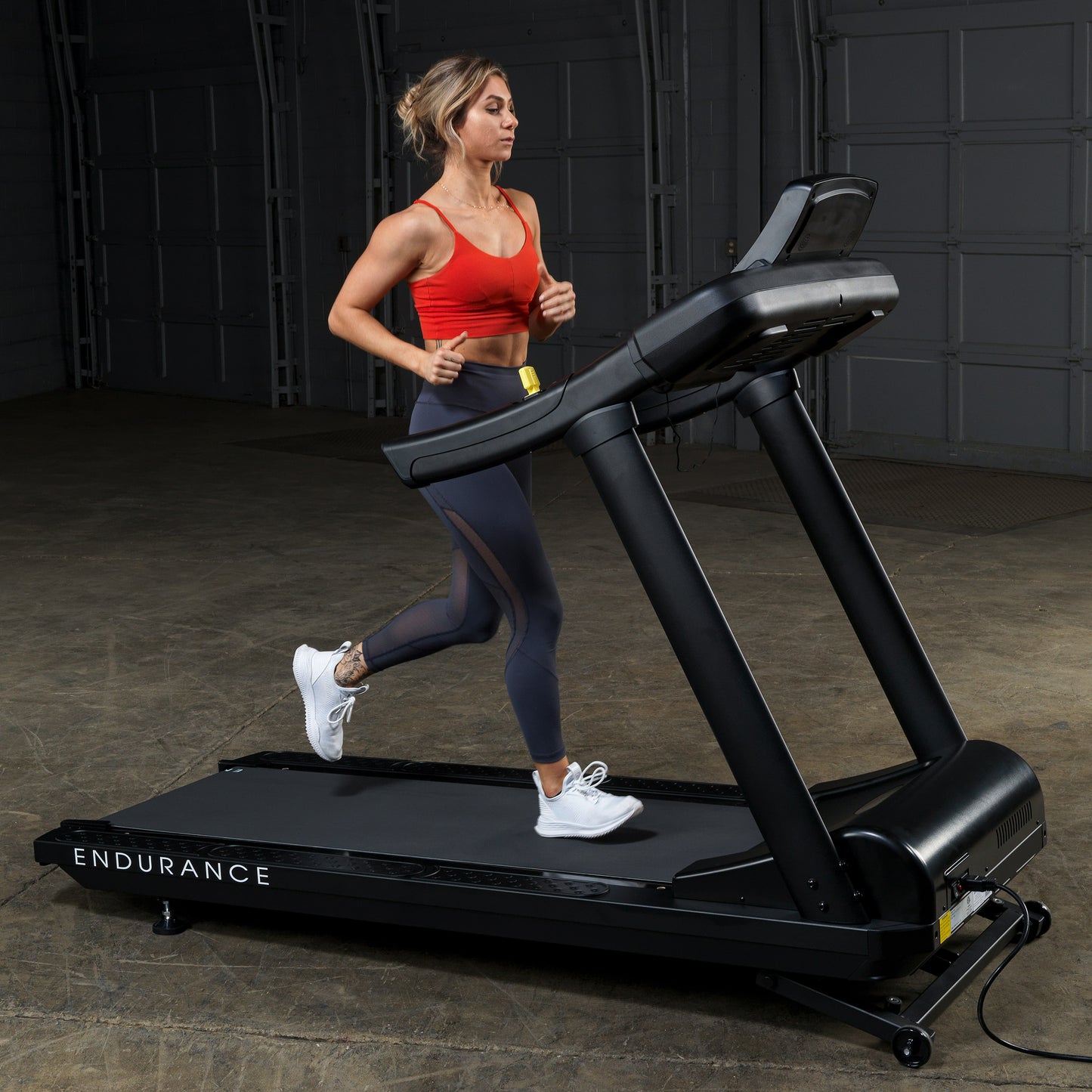 Body-Solid Endurance Commercial Treadmill T150